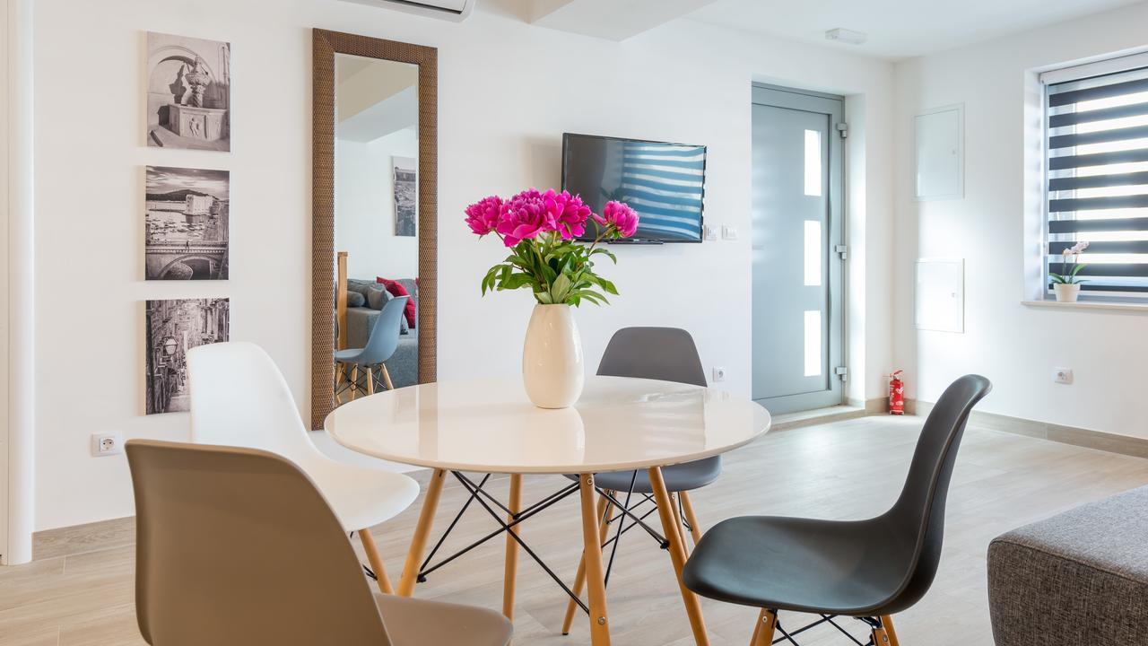 Apartment Hektor ดูบรอฟนิก ภายนอก รูปภาพ