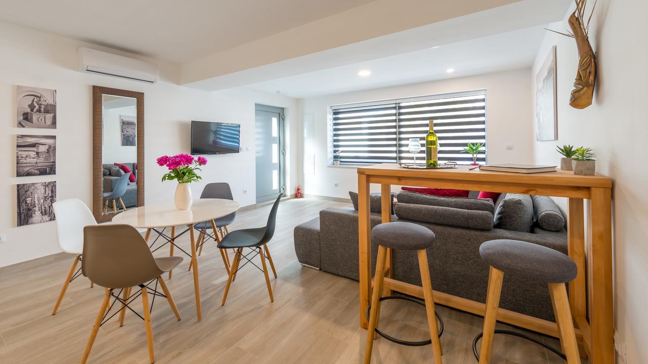 Apartment Hektor ดูบรอฟนิก ภายนอก รูปภาพ